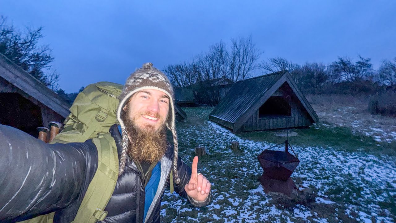 Zu Fuß durch Skandinavien im Winter [Tag 24] - Ich schlafe vor einem Wikingerdorf