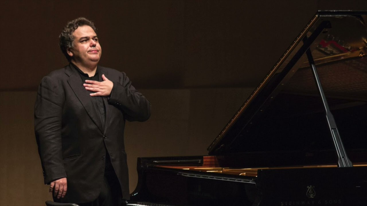 Arcadi Volodos - Clementi Piano Sonata in F-sharp minor, Op.25 No.5 - Live 2007