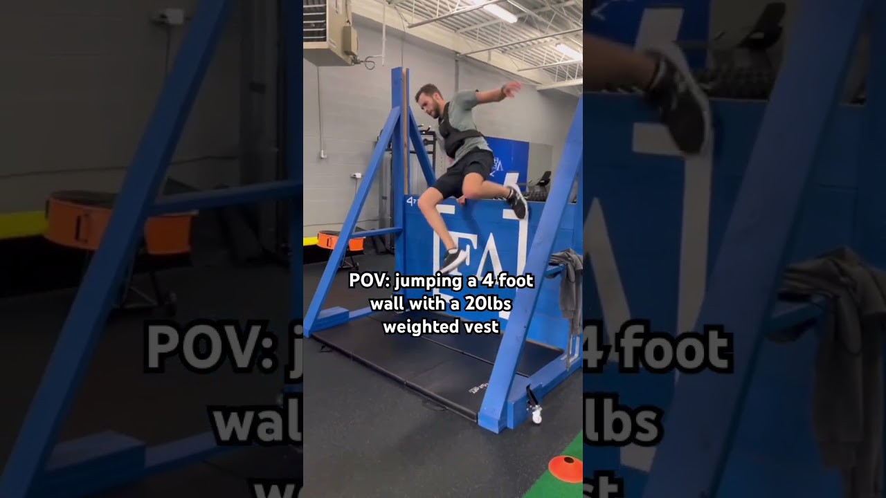 An obstacle on the POLICE PREP 👀🚨 #shorts #police #fitness #policepreparation #fallintoshorts