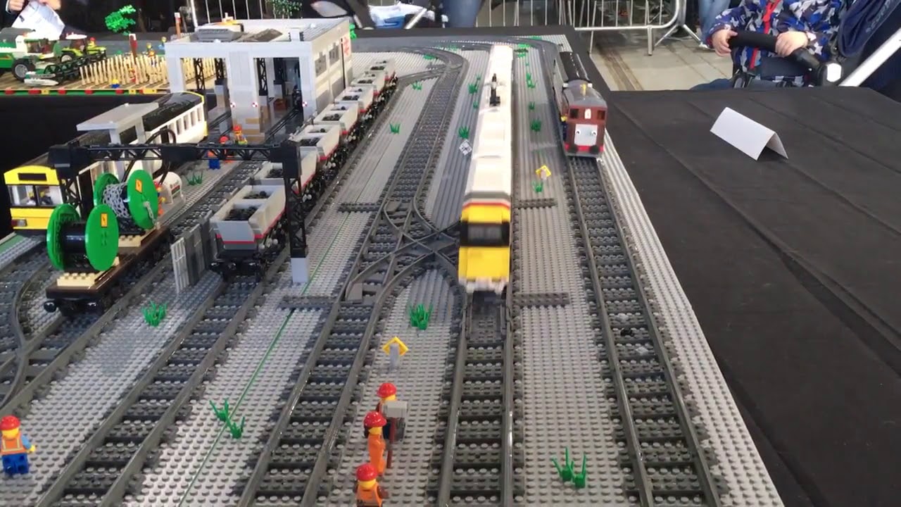 Jamie's LEGO tilting APT train at Shildon Brick Show 2017