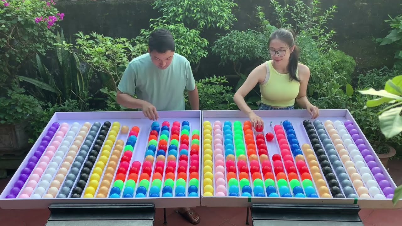 Color ball game solve and challenge smart move