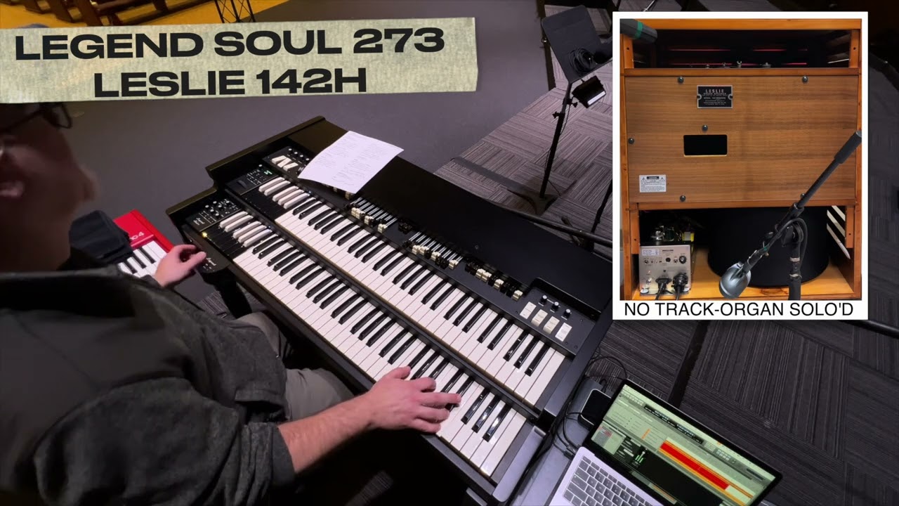 Viscount Legend Soul 273 Organ with a Leslie Heritage 142H