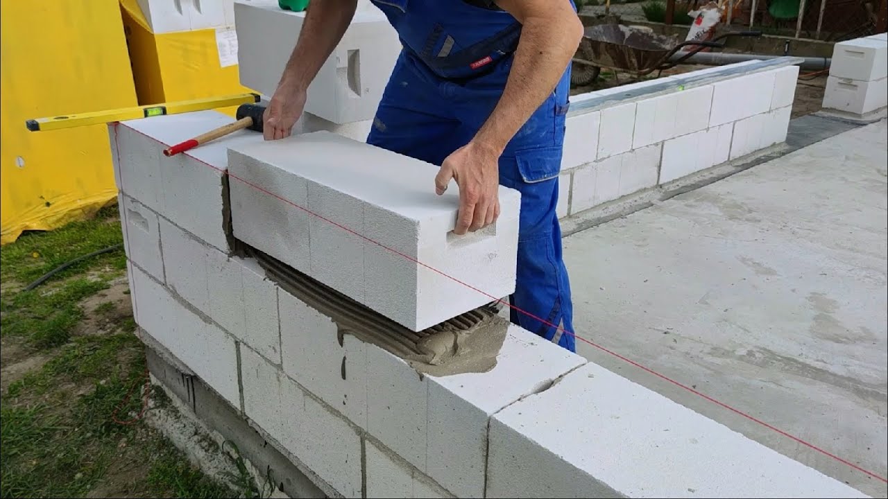 Műhely projekt: Ytong falazás youtube videók alapján /  szaktudás nélkül