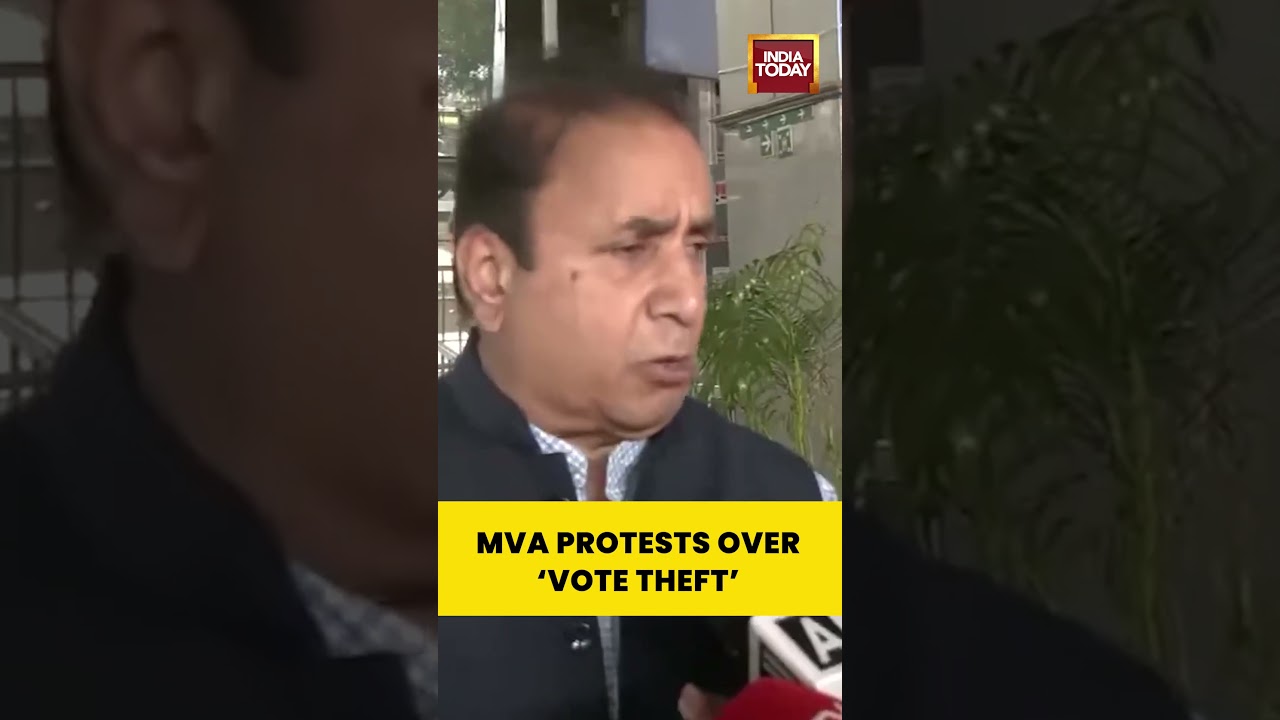 Anil Deshmukh Slams &lsquo;Vote Theft&rsquo; As MVA Protests Against EVMs & Voter List Errors in Mumbai