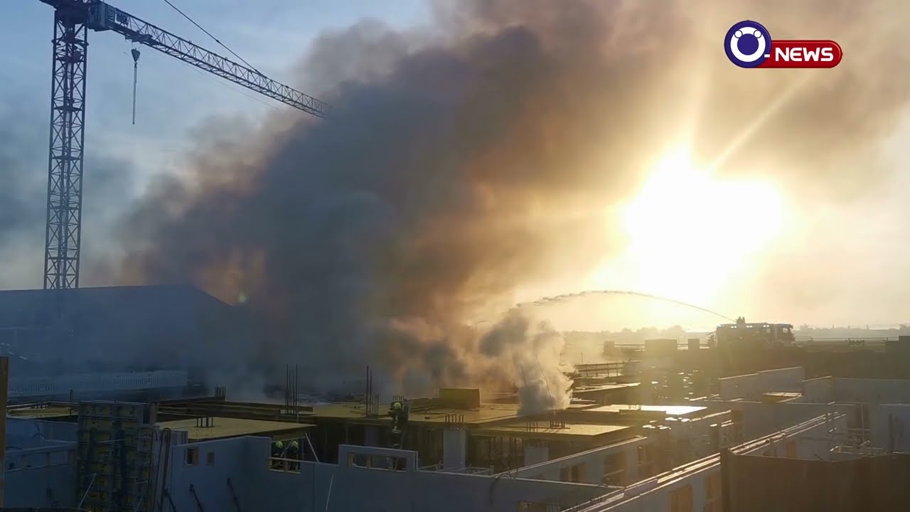 2022 0514 Großbrand auf Baustelle in Pixendorf, NÖ