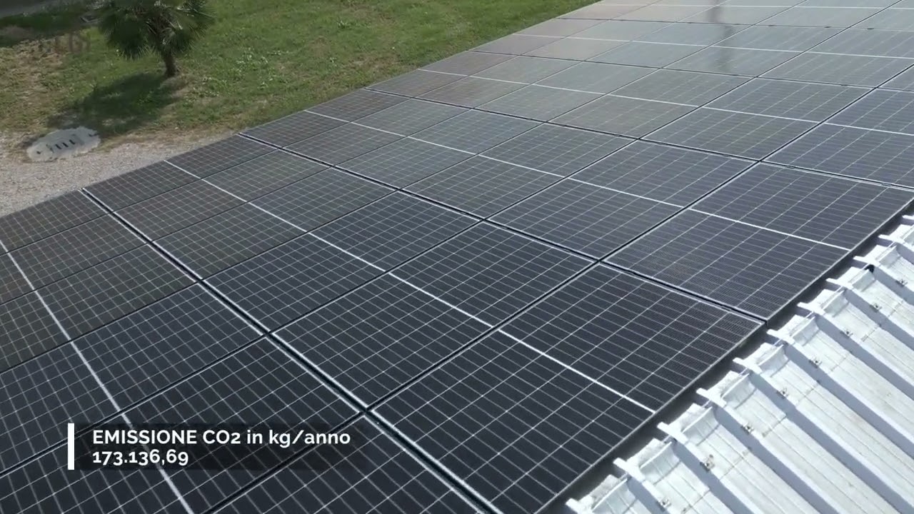 Ampliamento impianto fotovoltaico presso Soc. Agr. Moretti e Mansutti - 299,70 kWp