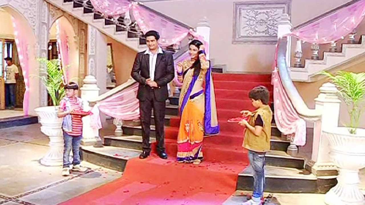 Naksh Plans a Surprise for Akshara