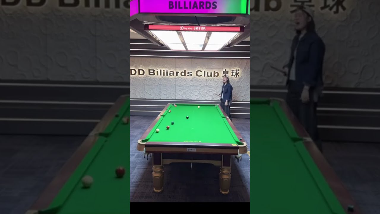Live Fancy Billiards: Watch This Beauty Master the Table   #bida  #billiards #reviewbida