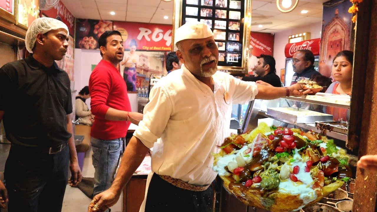 Hardayal Maurya - The Chaat King of Lucknow - Full basket chaat @ 200 rs