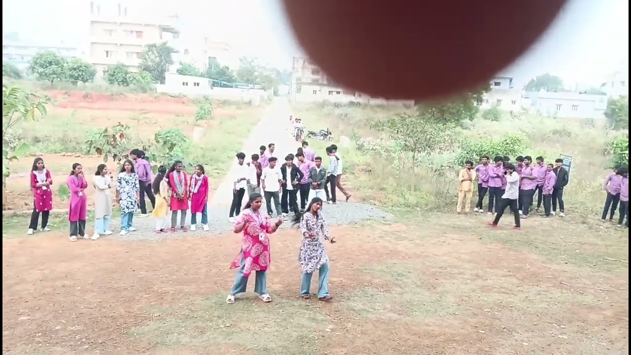 Flashmob dance sabbavaram degree College students 31st last enjoyed the day