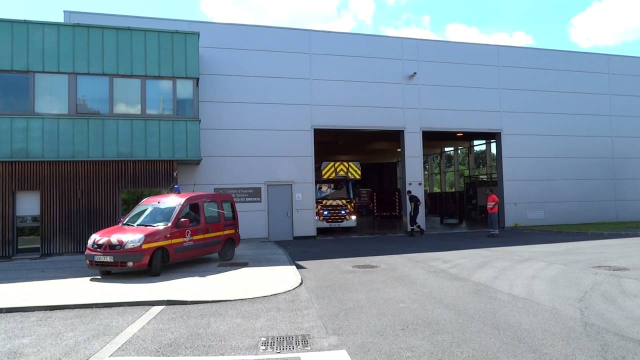 départ EPA CIS Marcq-En-Baroeul SDIS 59 Nord - French firefighters ladder responding