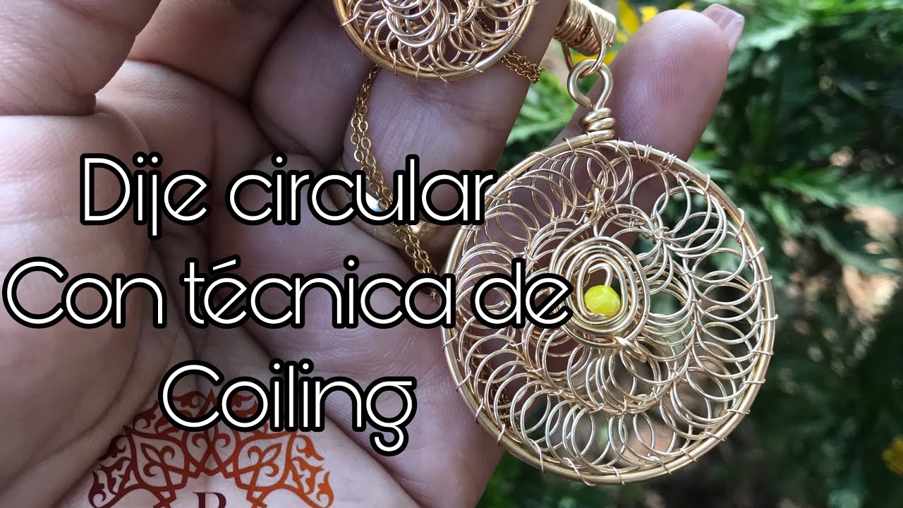 Dije de aro con coiling #bisuteria # joyeriaartesanal #dije #pendant #alambrismo #coiling