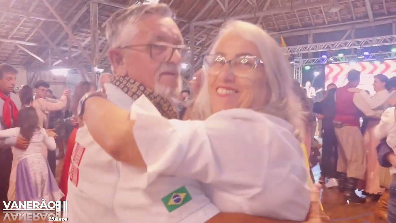 Vanerão Ao Vivo no CTG Galpão Serrano - Flores da Cunha - 1 hora de Baile
