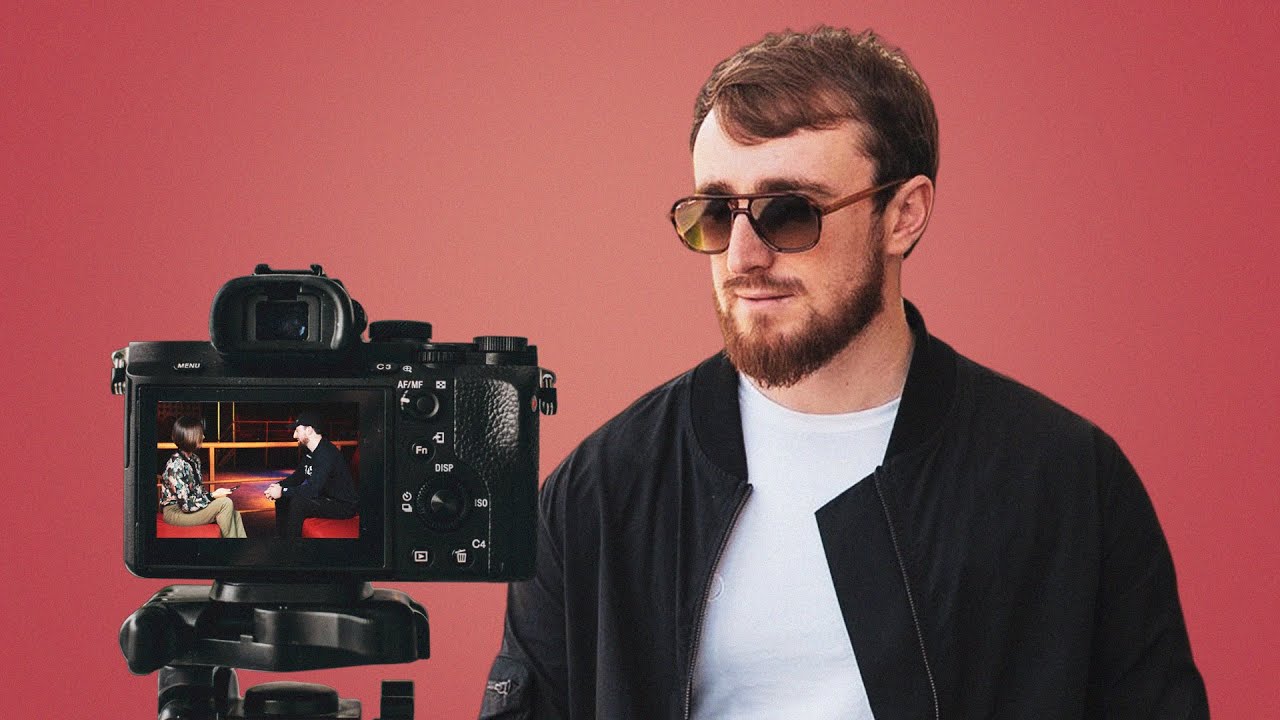 «А горький вкус..»: Султан Лагучев за 7 минут о творчестве, личном в песнях и подарках фанатам