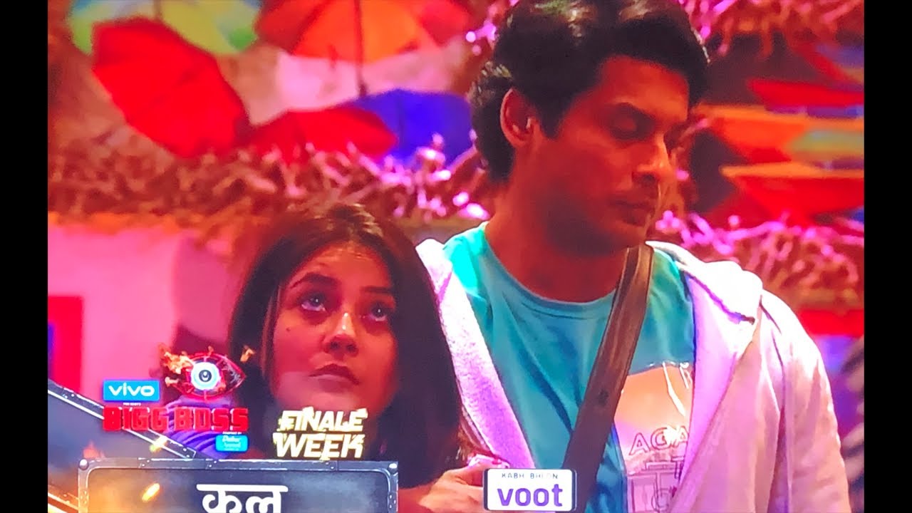 Bigg Boss 13 Finale Update: Siddharth Shehnaz romantic Dance, Live voting in house, Top 5