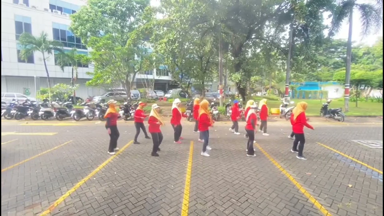 Hold That Note Line Dance #choreo by Rob Fowler / Demo by SiskaLD 💃