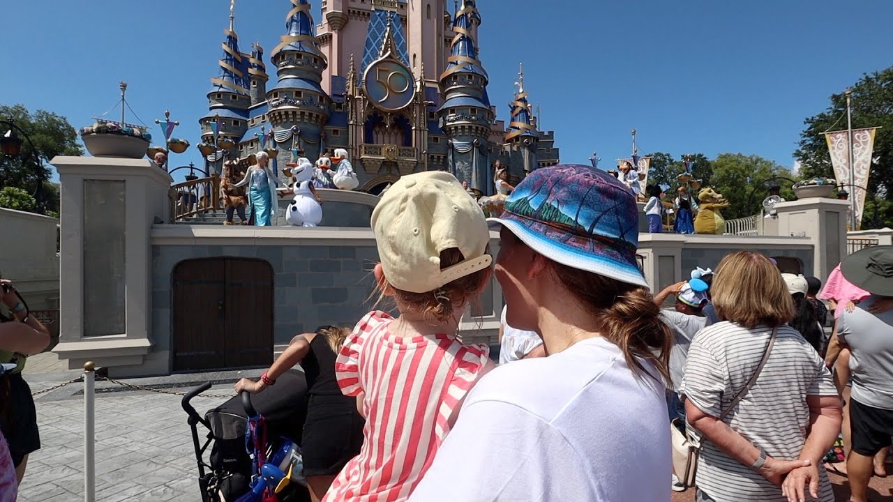 Naar Disney World Magic Kingdom park | Vloggloss 2767