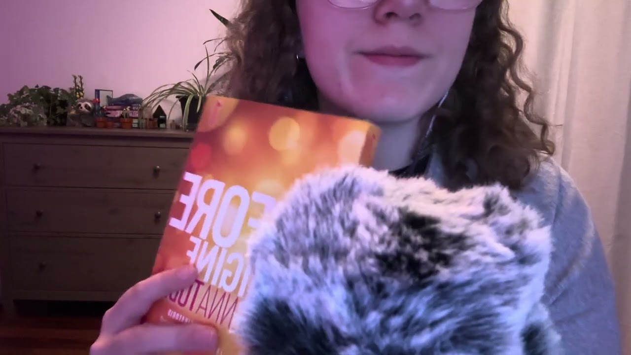 ASMR | books triggers (tapping, gripping, scratching…) 📚📖 no talking