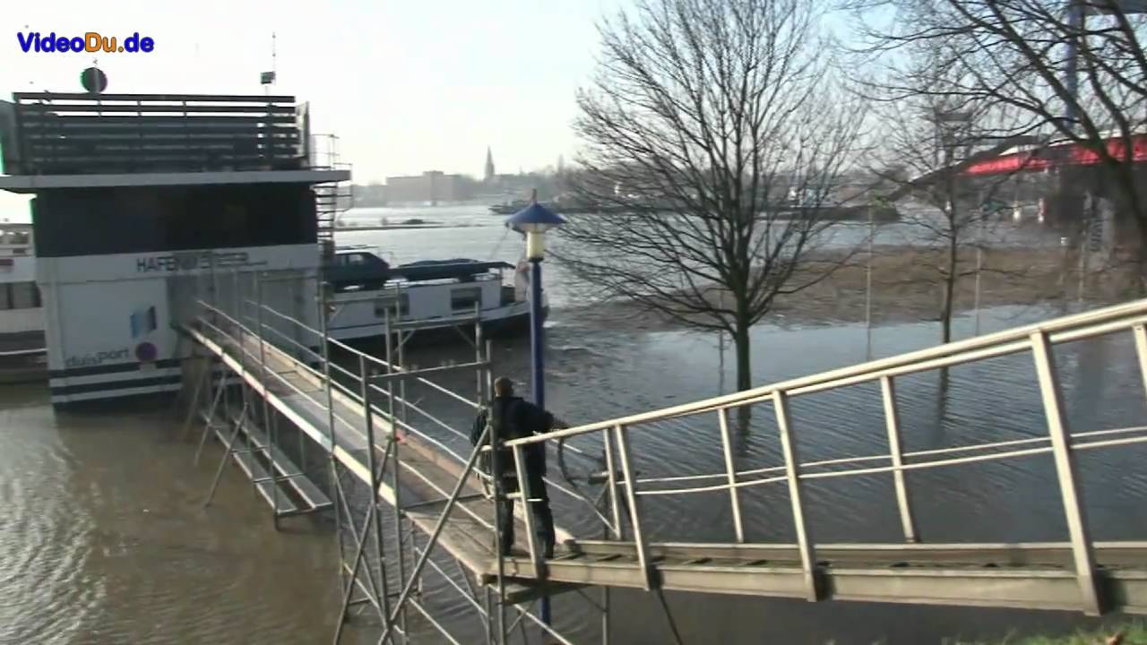 Hochwasser in Duisburg Ruhrort
