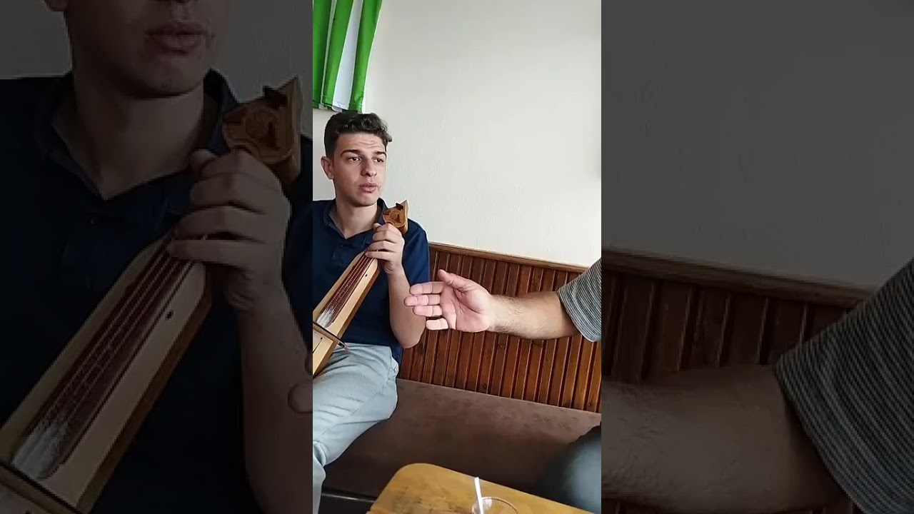 Küçükken hayal meyal sevduk birbirumizi
