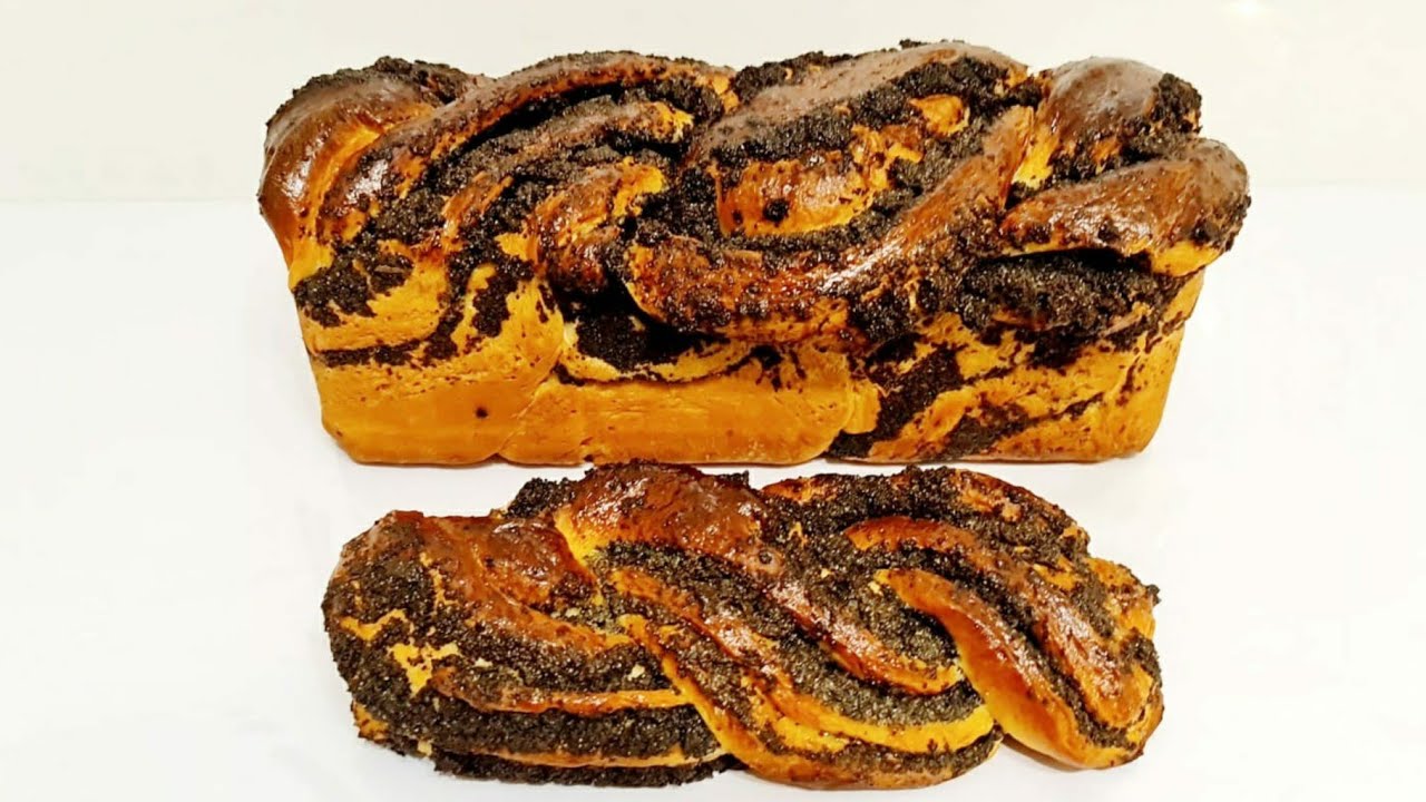 PAN BRIOCHE SOFFICISSIMO AI SEMI DI PAPAVERO/POPPY SEED BRAID RECIPE/COZONAC CU MAC/ PAIN BRIOCHÉ