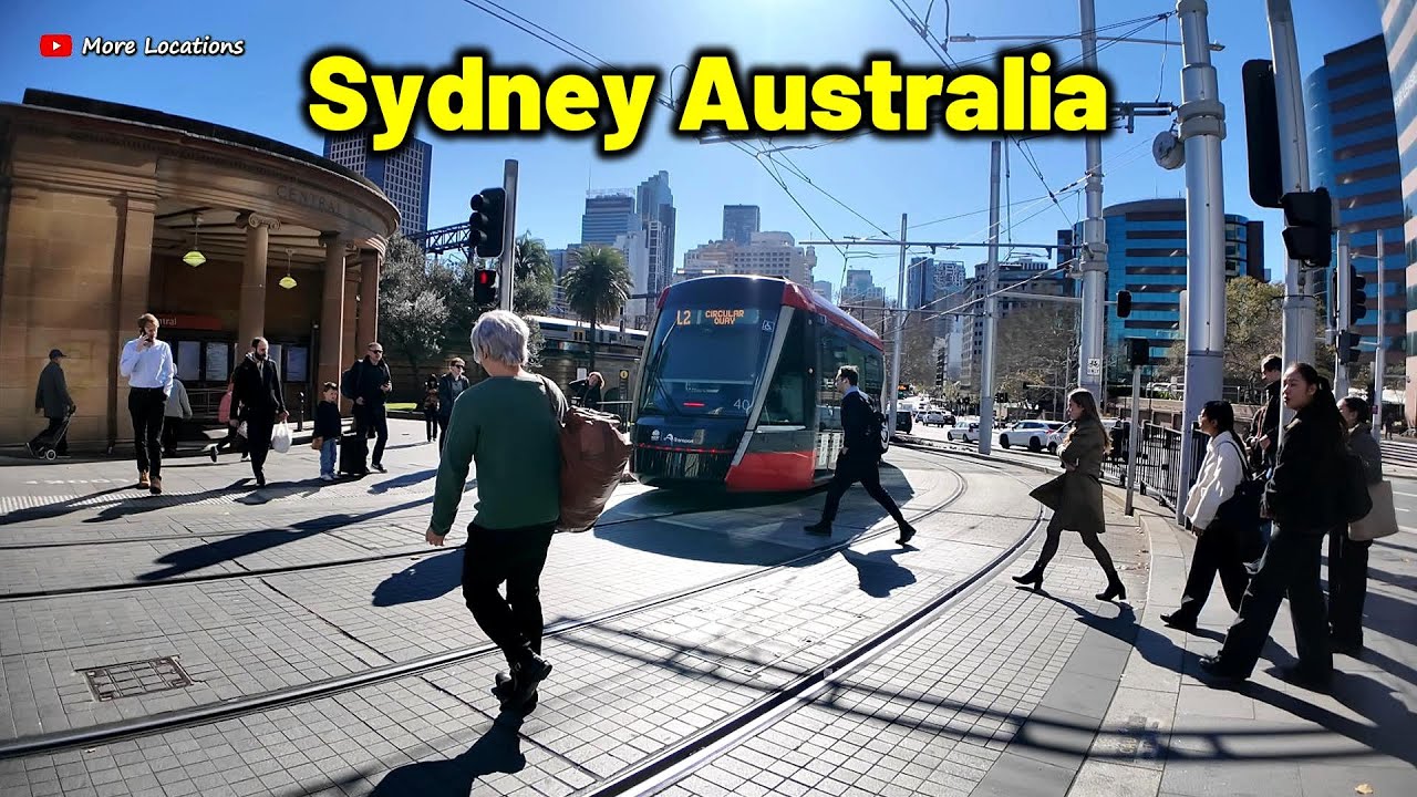 Midday Walk in Sydney Australia