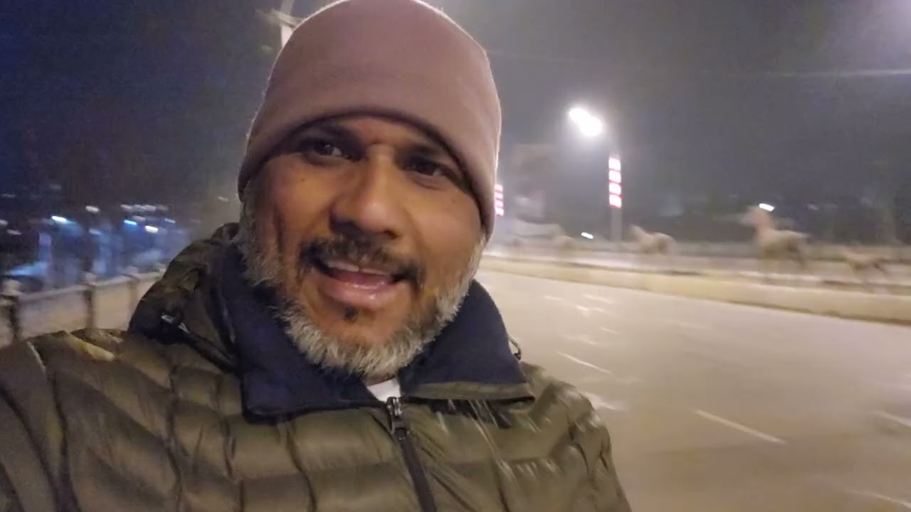 মধ্য রাতের কিরগিস্তানে রাতের রানীদের আনাগোনা (জানু ২০২৪)/Late Nightlife of Kyrgyzstan (January 2024)