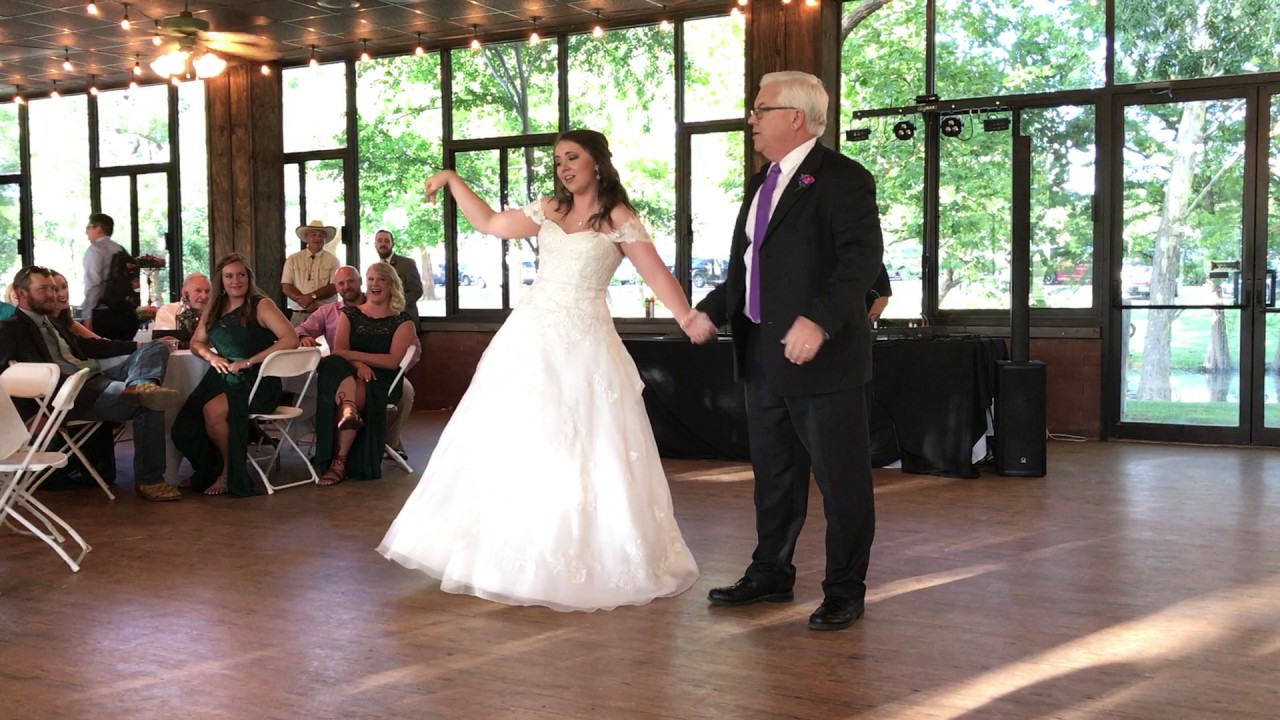 Best Father/Daughter Dance😂