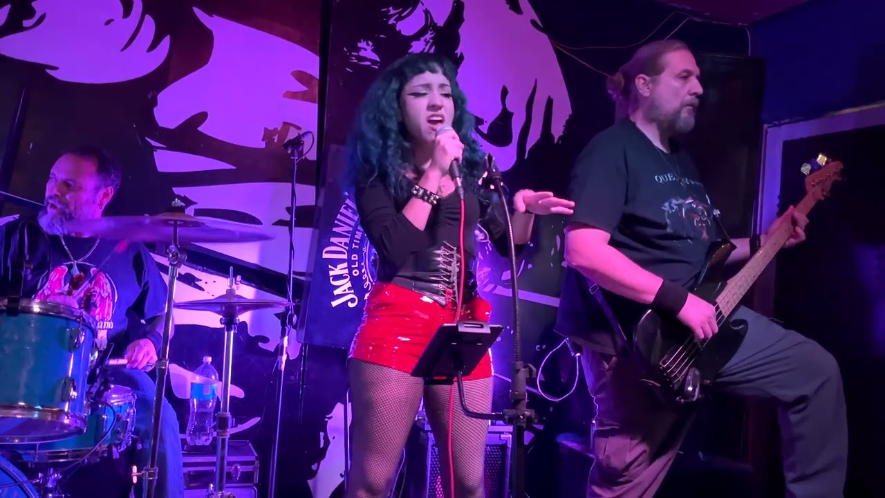 The House Of Broken Love - Great White (Cover) McFly CUU