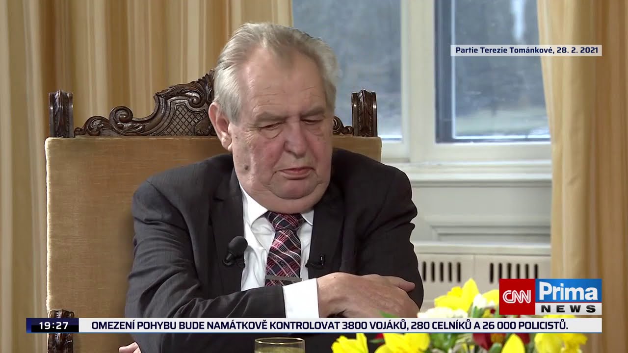 Prezident Miloš Zeman začíná používat vozík