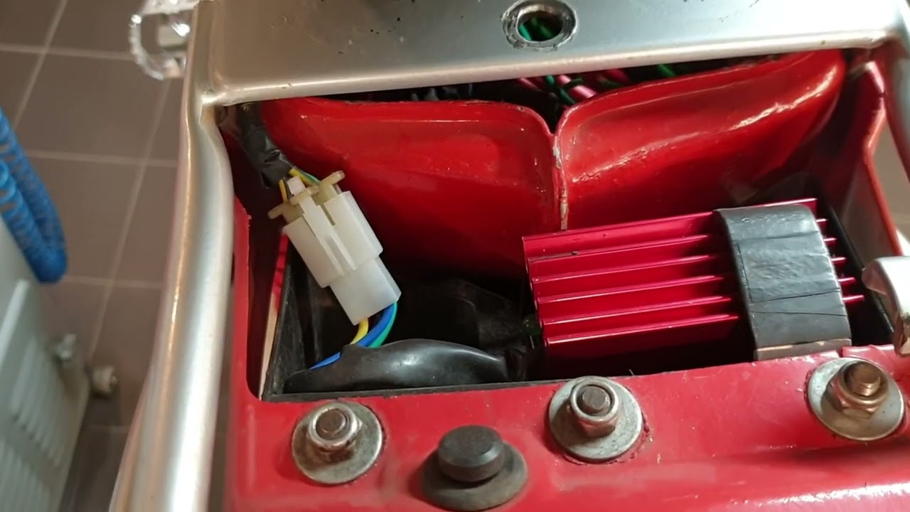 Honda PX50 Rennmofa Part 5