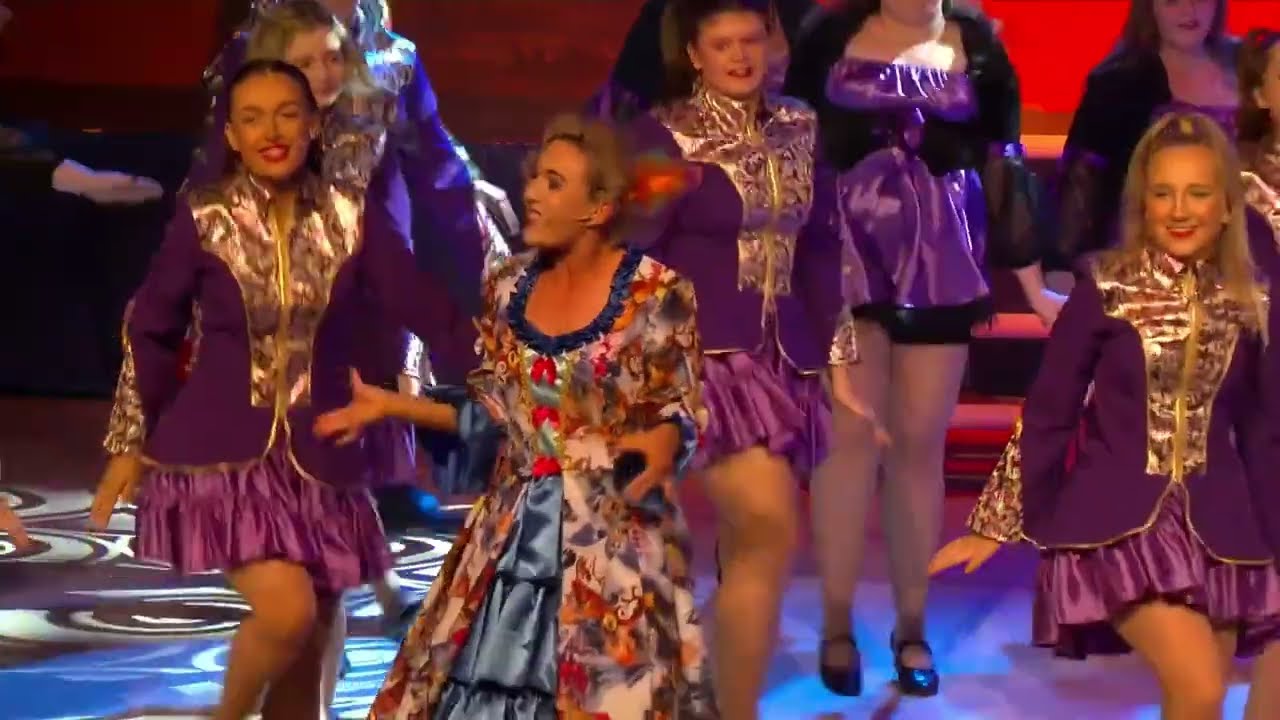 Cinderella Panto 2022 Mr Blue Skys