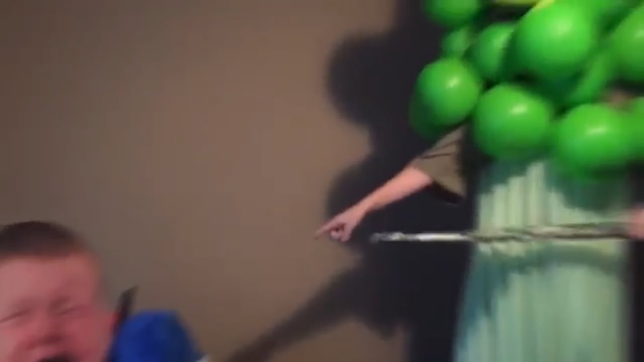 Hillbilly Baby and the SCARY Broccoli!