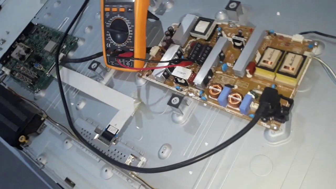 Reparo de defeito crônico da Samsung LN40C530F1M - BackLight piscando  ou Não liga.