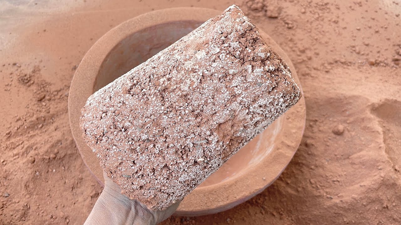 NEW”Gritty Red Dirt Dry & Water Crumbling ASMR 