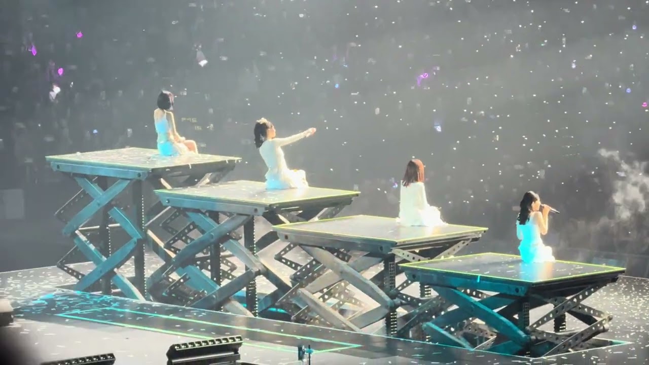 2025-26 aespa LIVE TOUR SYNK: aeXIS LINE IN HONG KONG Day 2 'Thirsty'