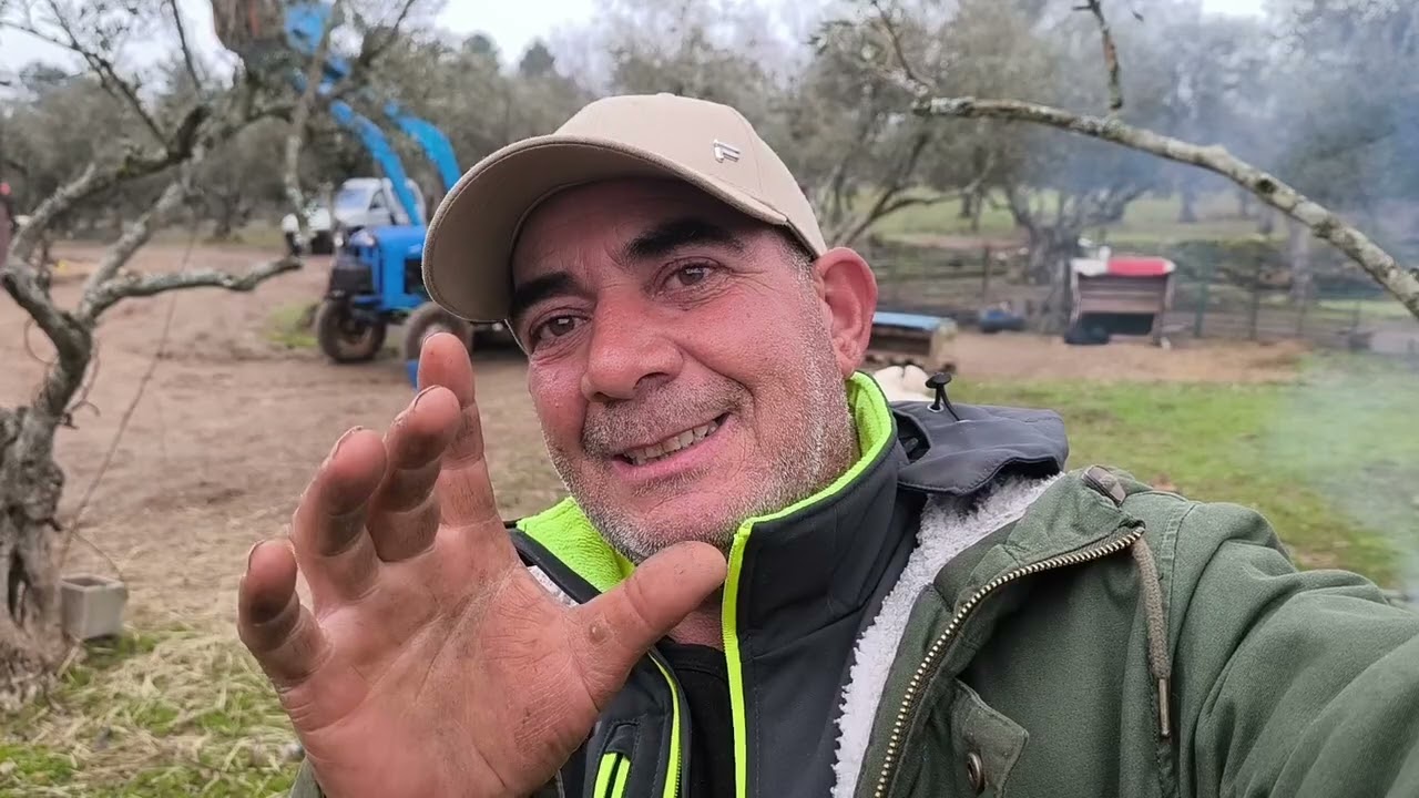 Con el tractor ebro, tractor del terror