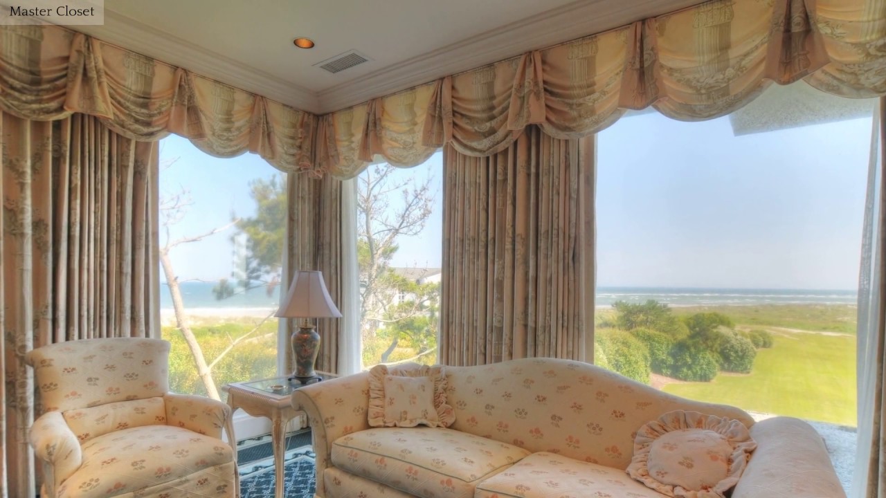 Figure Eight Island: 188 Beach Road S (w/ Aerials)