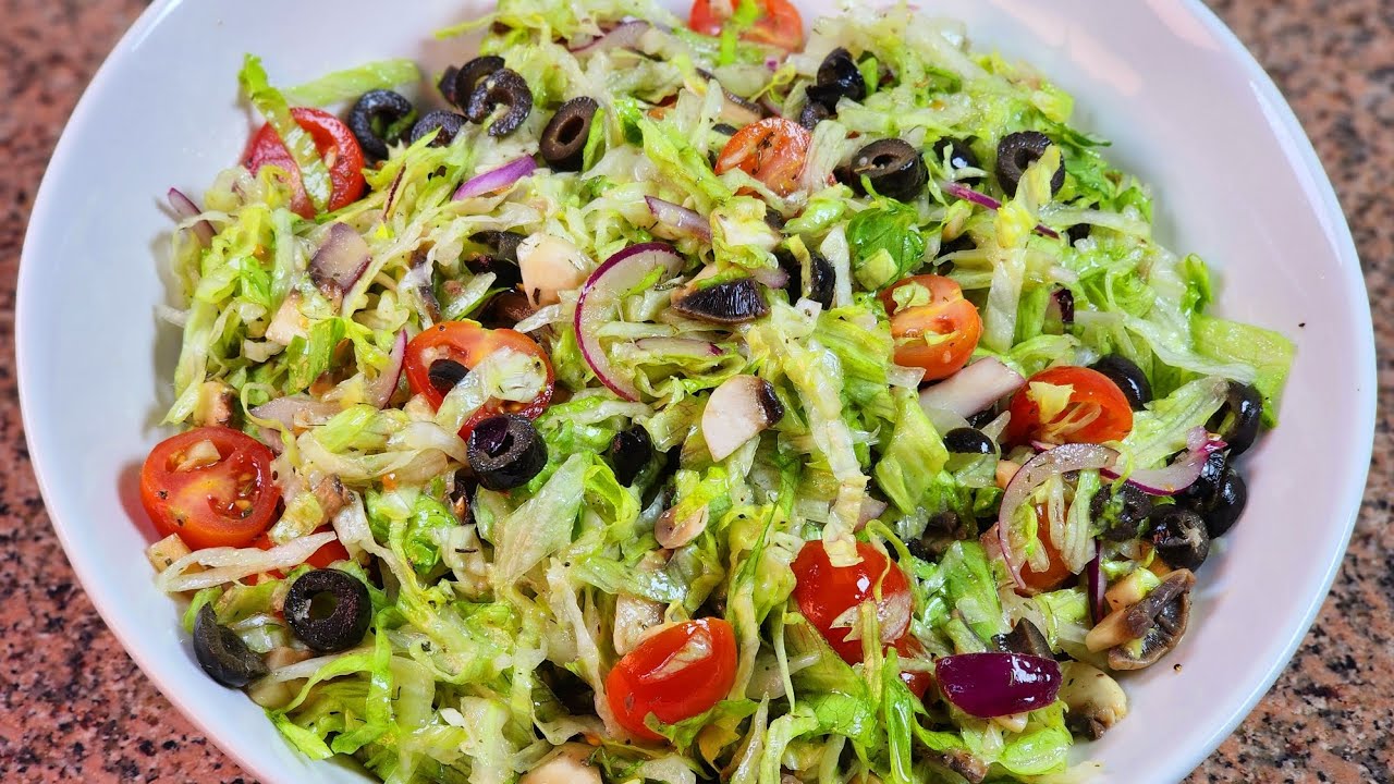 سلطة الخس من اطيب الوصفات بمكونات بسيطة 
