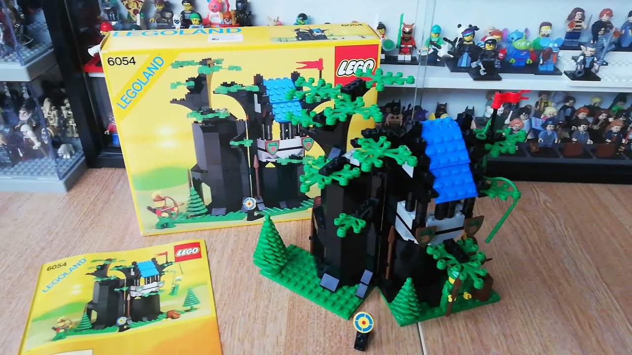 LEGO 6054 Vintage Forestmen's Hideout from 1988!