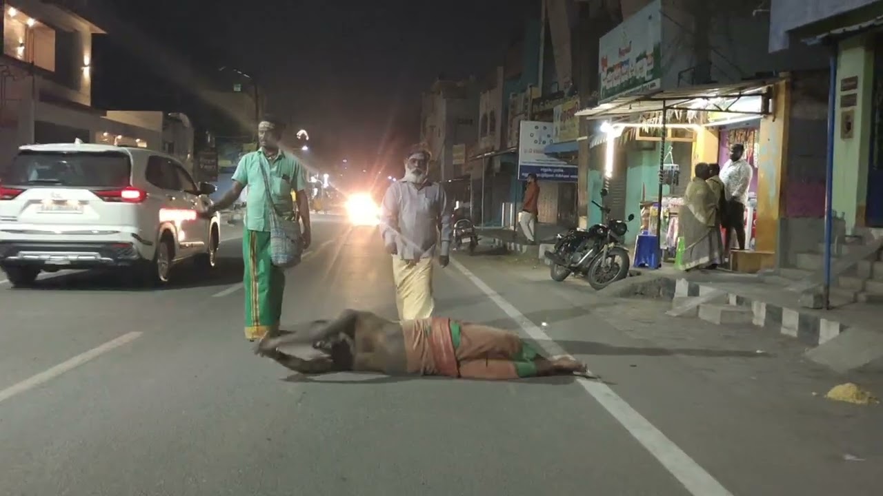 திருவண்ணாமலை கிரிவலப் பாதையில் இன்று  807 நாட்களை கடந்து...