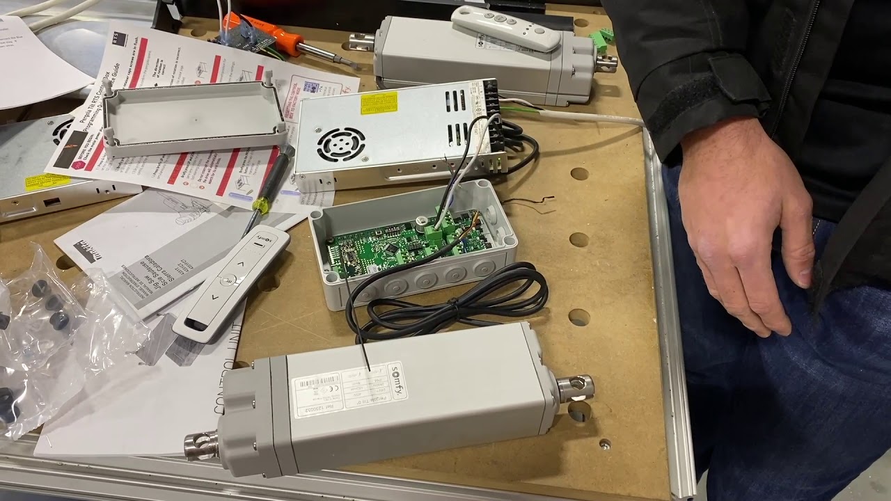 How To Program A Somfy Receiver