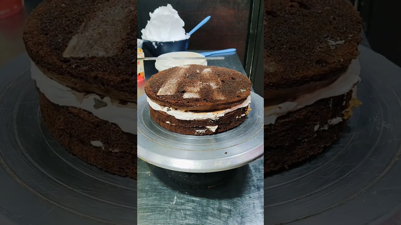 Belgium chocolate & nut's cake