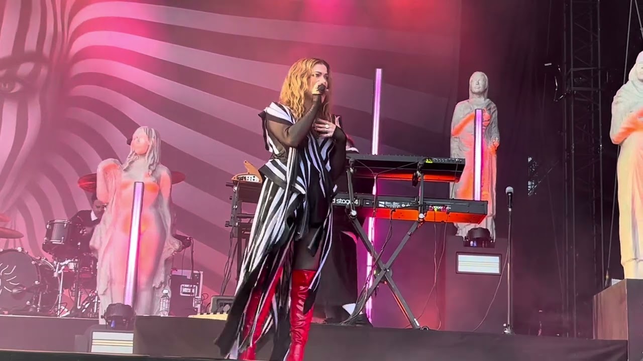 Jenni Vartiainen - Eden (Suomipop Festivaali, Jyväskylä 10.07.2025)