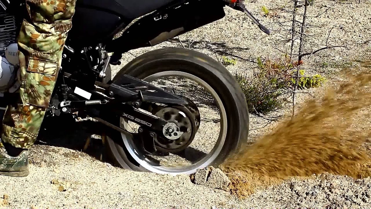 Yamaha XG 250 Tricker 2