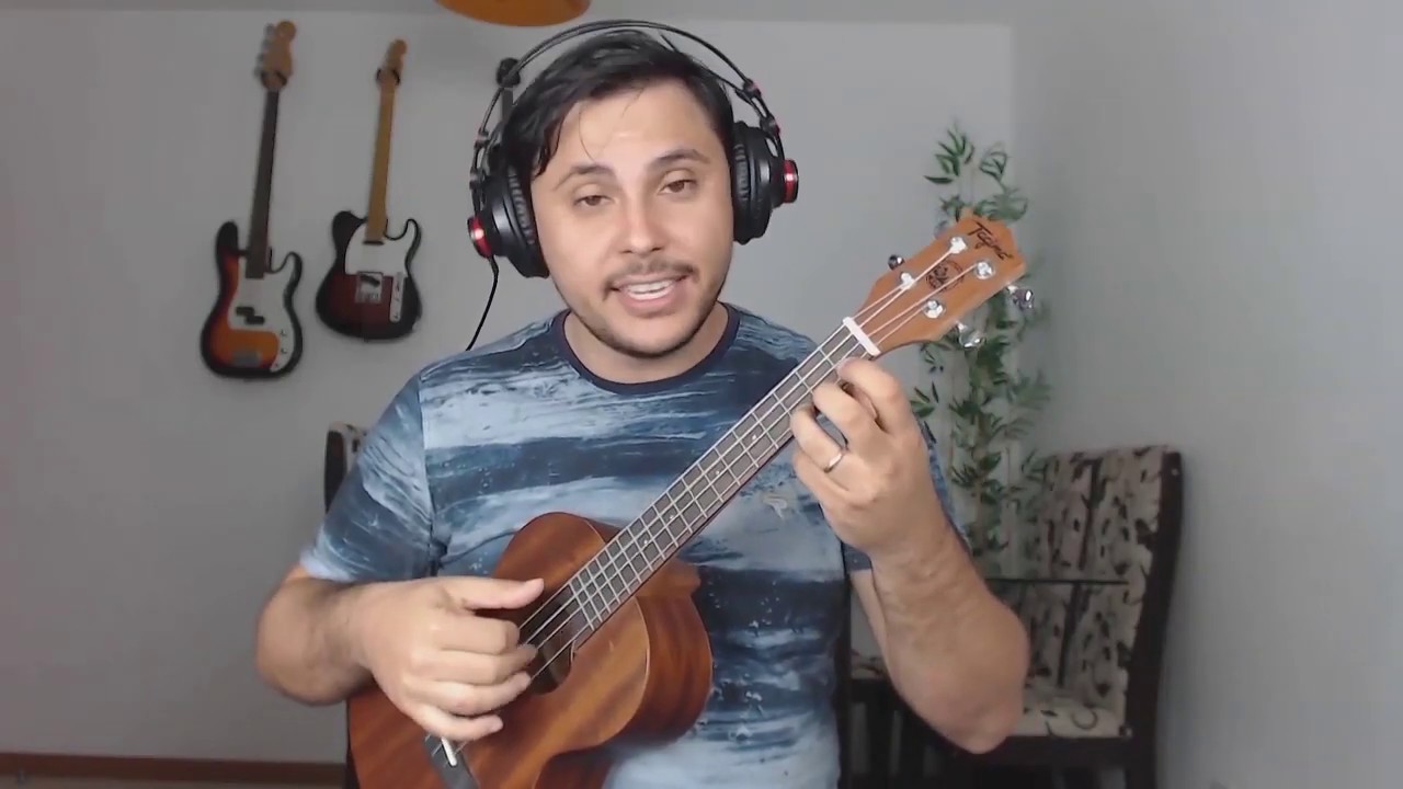 O que são os dedilhados e 1 regra para fazer bem no ukulele !! (Parte da aula ao vivo)