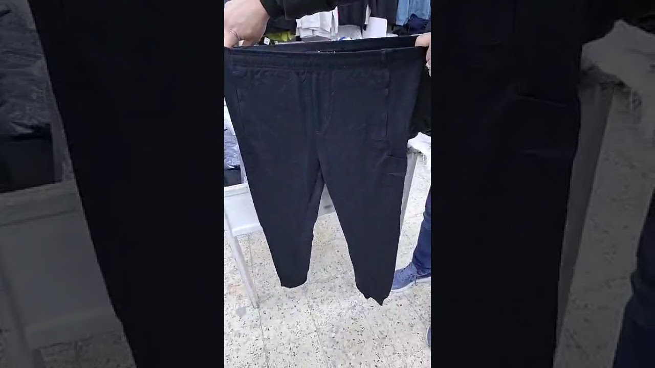 البضاعة  عند بزار  ملوك الموضة في البيرقاي قريب من المركز التجاري ماليزيا سطيف 