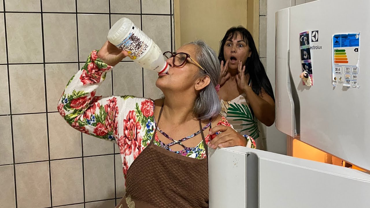 EMPREGADA DOMESTICA SE COMPORTAVA DE FORMA DIFERENTE😜