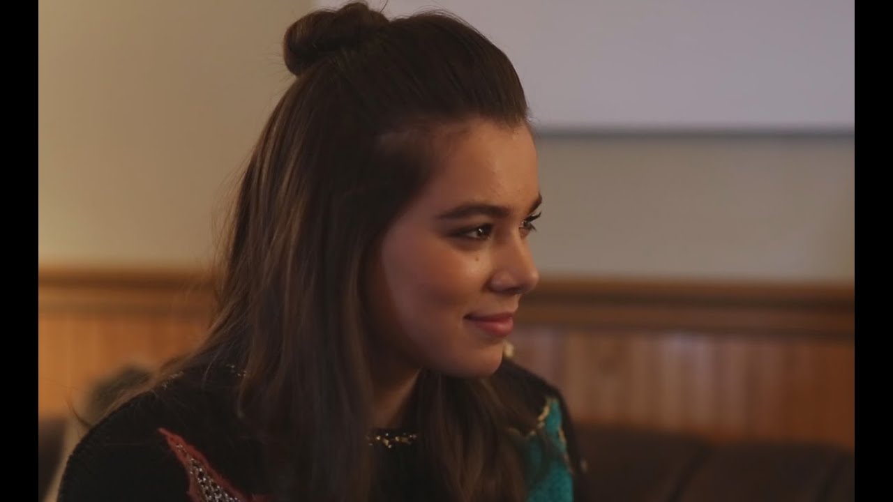 Hailee Steinfeld Talks 'Ten Thousand Saints', 'Pitch Perfect 2', 'Barely Lethal' and More