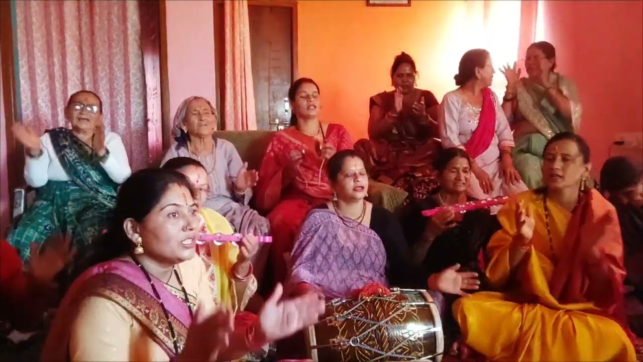 मंदिर तेरा ऊंचा है, झंडा तेरा लाल है# माता रानी का गढ़वाली भजन🙏🌹🚩